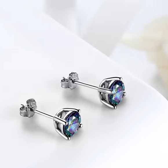 NWT 💙💚 8mm BLUE-GREEN TORMALINE GEMSTONE .925 SILVER STUD PIERCED EARRINGS - Picture 4 of 5
